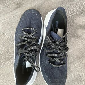 Women’s navy sparkly Knit Training Sneakers